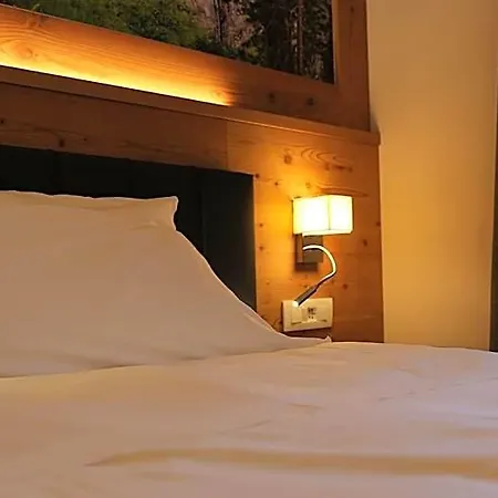 Dada Mountain Hotel 3*