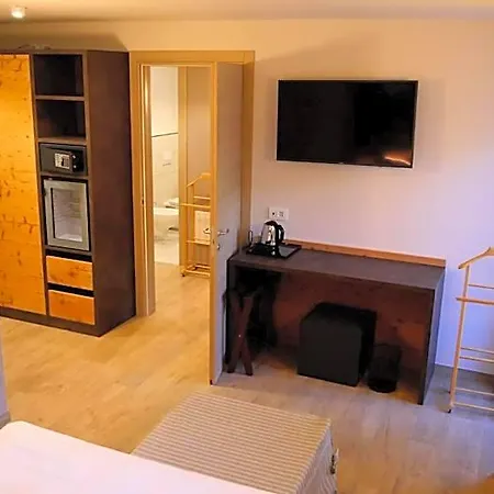 Hotel Dada Mountain 3*
