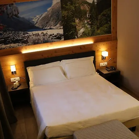 Dada Mountain Hotel 3*